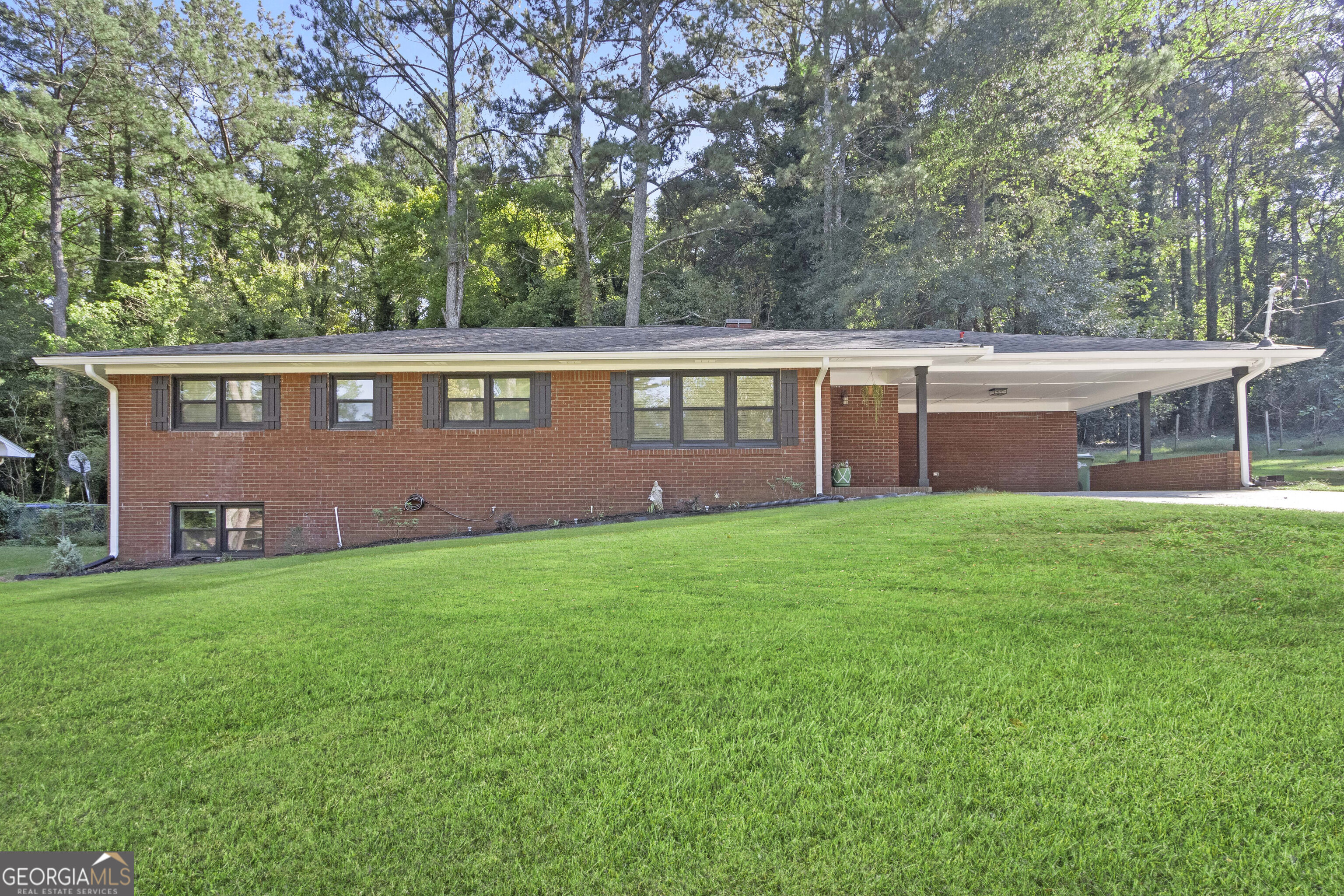 2774 Landrum Drive Sw Property Photo 1