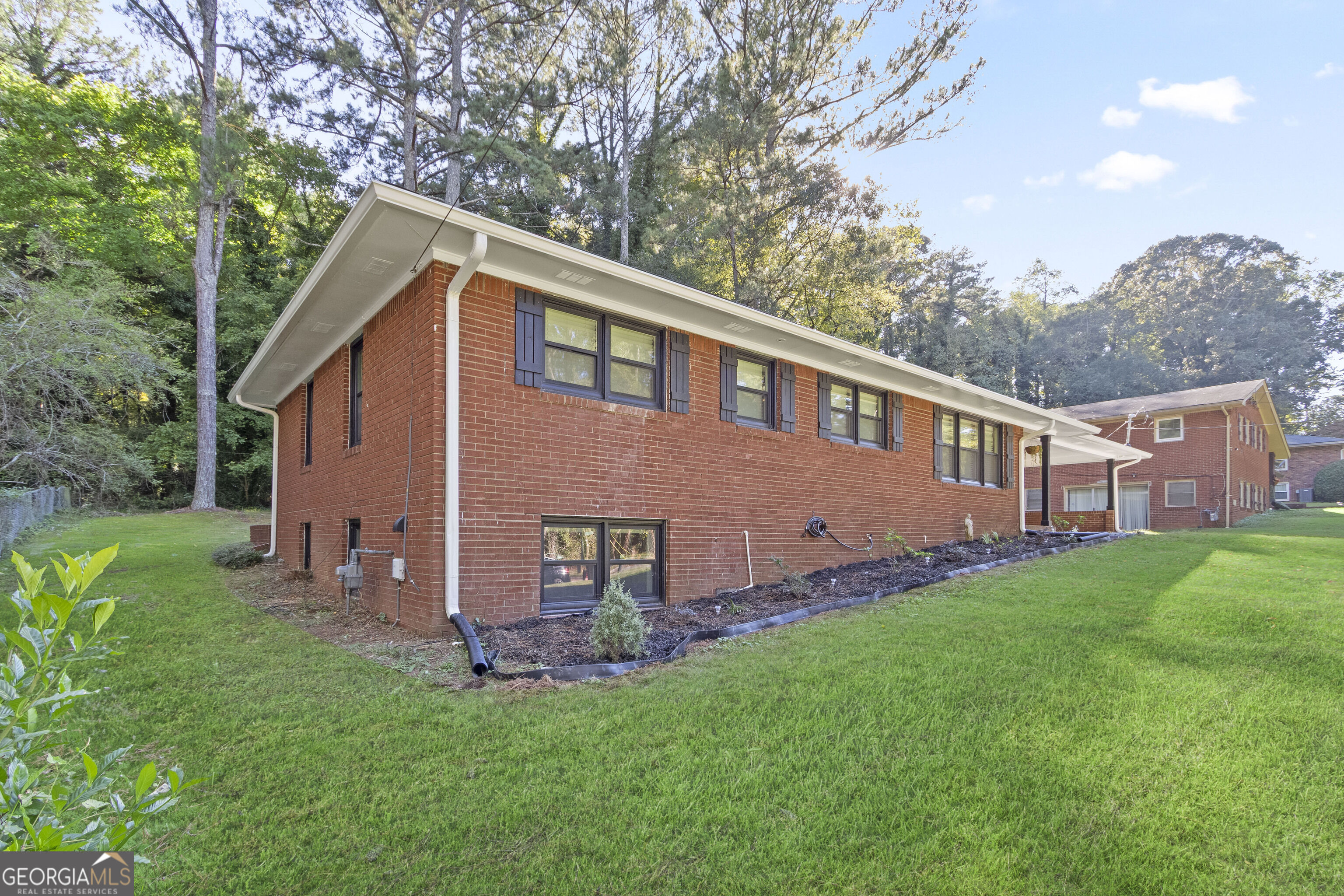 2774 Landrum Drive Sw Property Photo 2