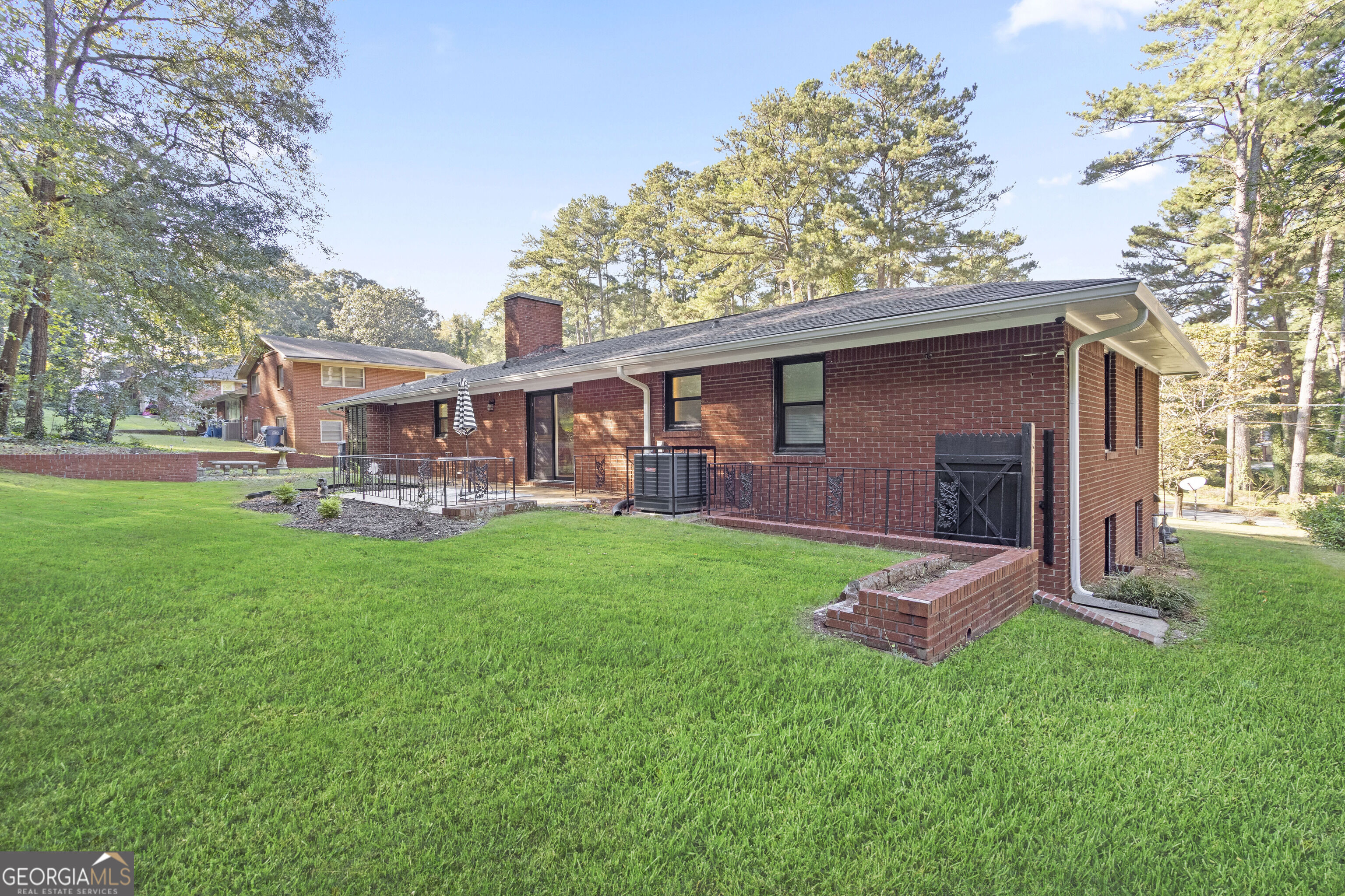 2774 Landrum Drive Sw Property Photo 5
