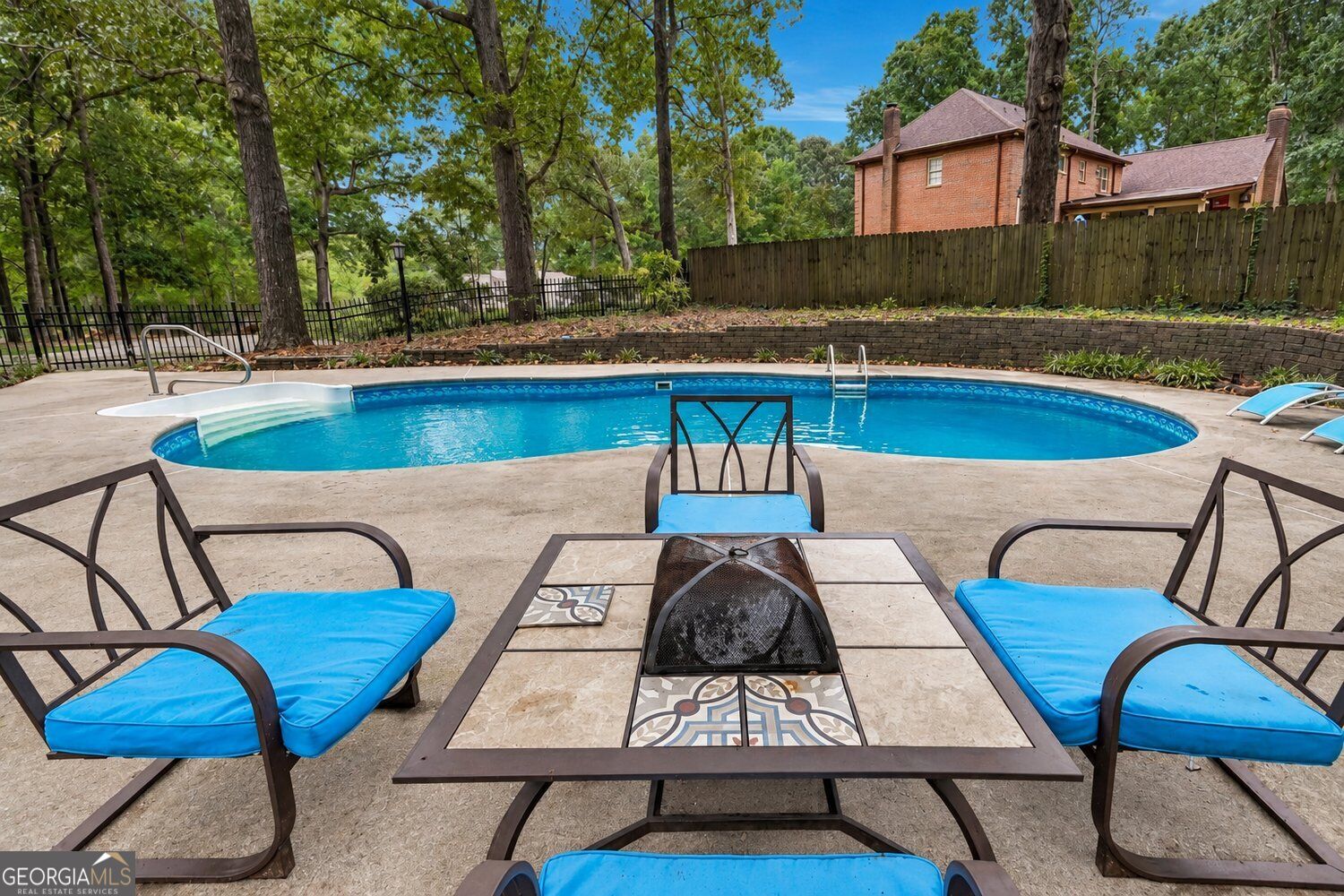 1211 Bridgewater Walk Property Photo 43