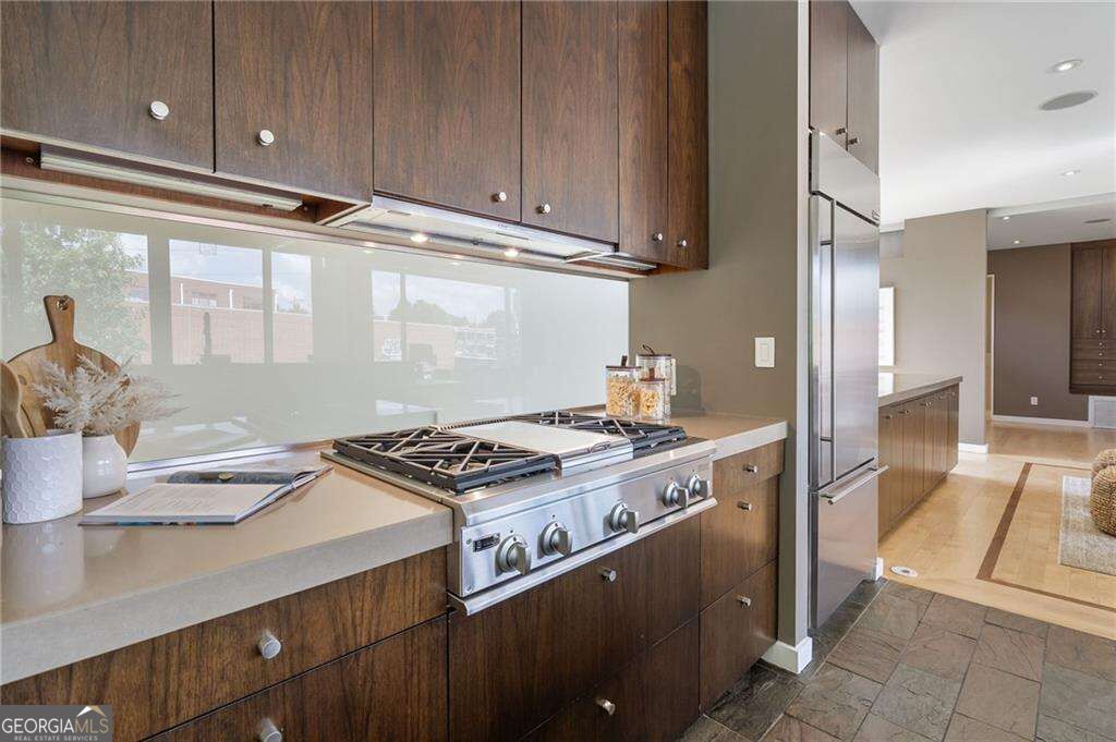 27 Cornelia Street Se Property Photo 17