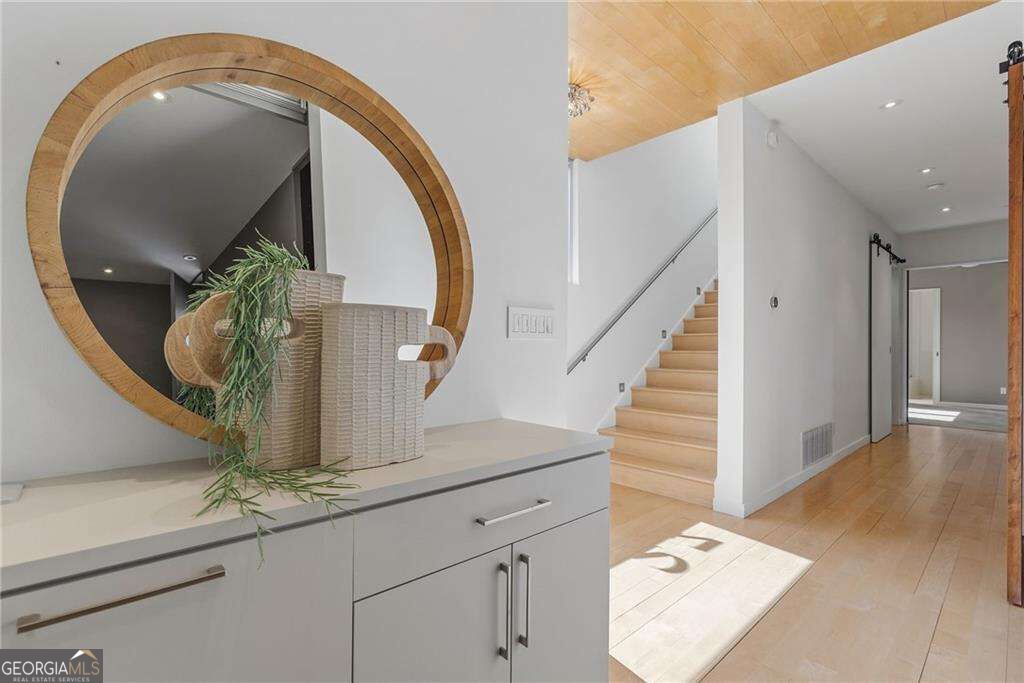 27 Cornelia Street Se Property Photo 28