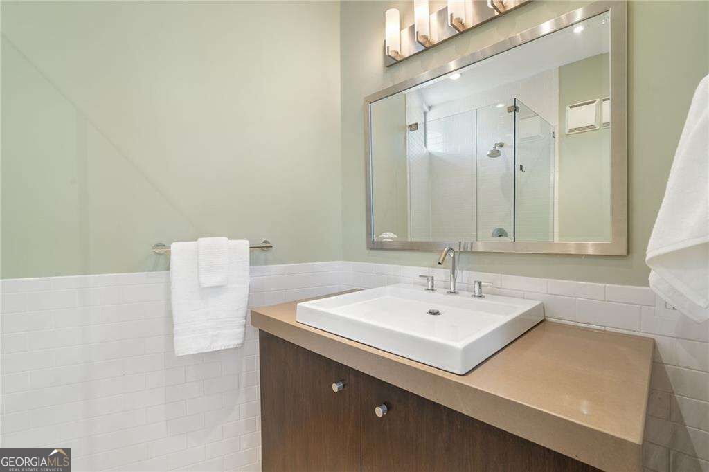 27 Cornelia Street Se Property Photo 54