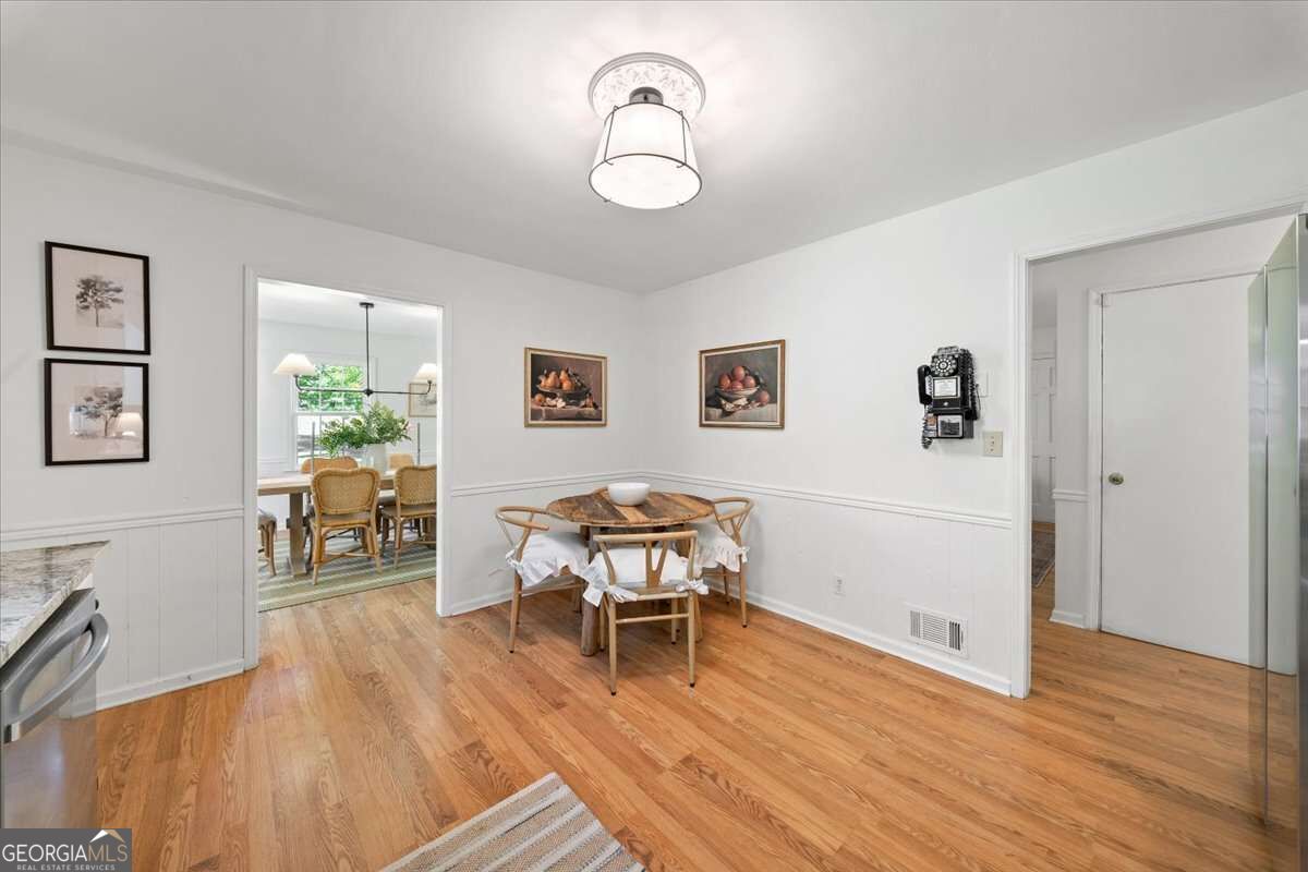 404 Hill Crest Court Property Photo 14