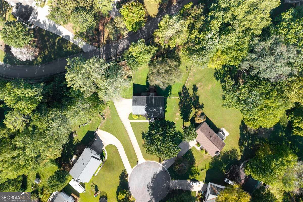 404 Hill Crest Court Property Photo 36