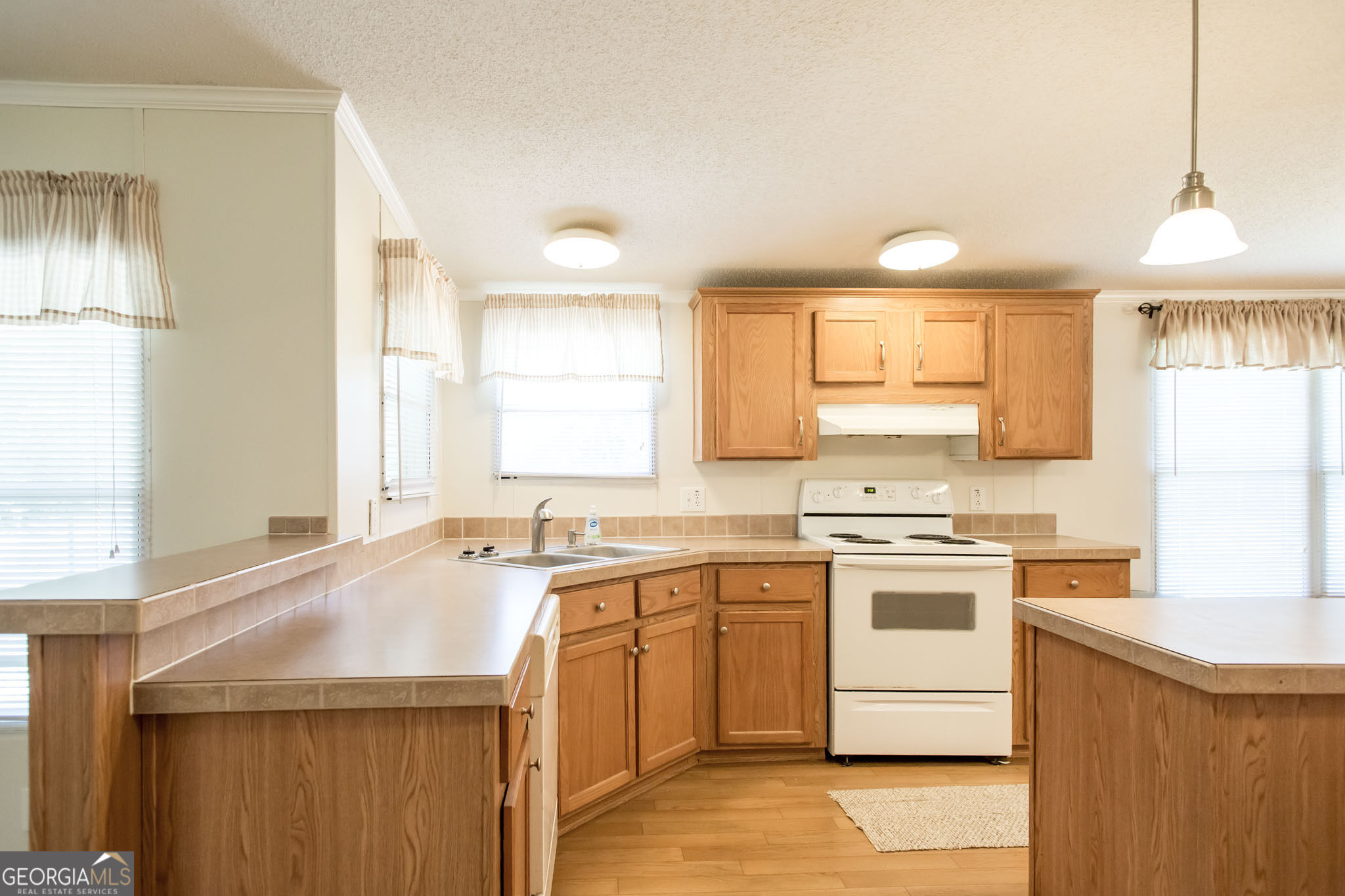 6257 Bailey Road Property Photo 12
