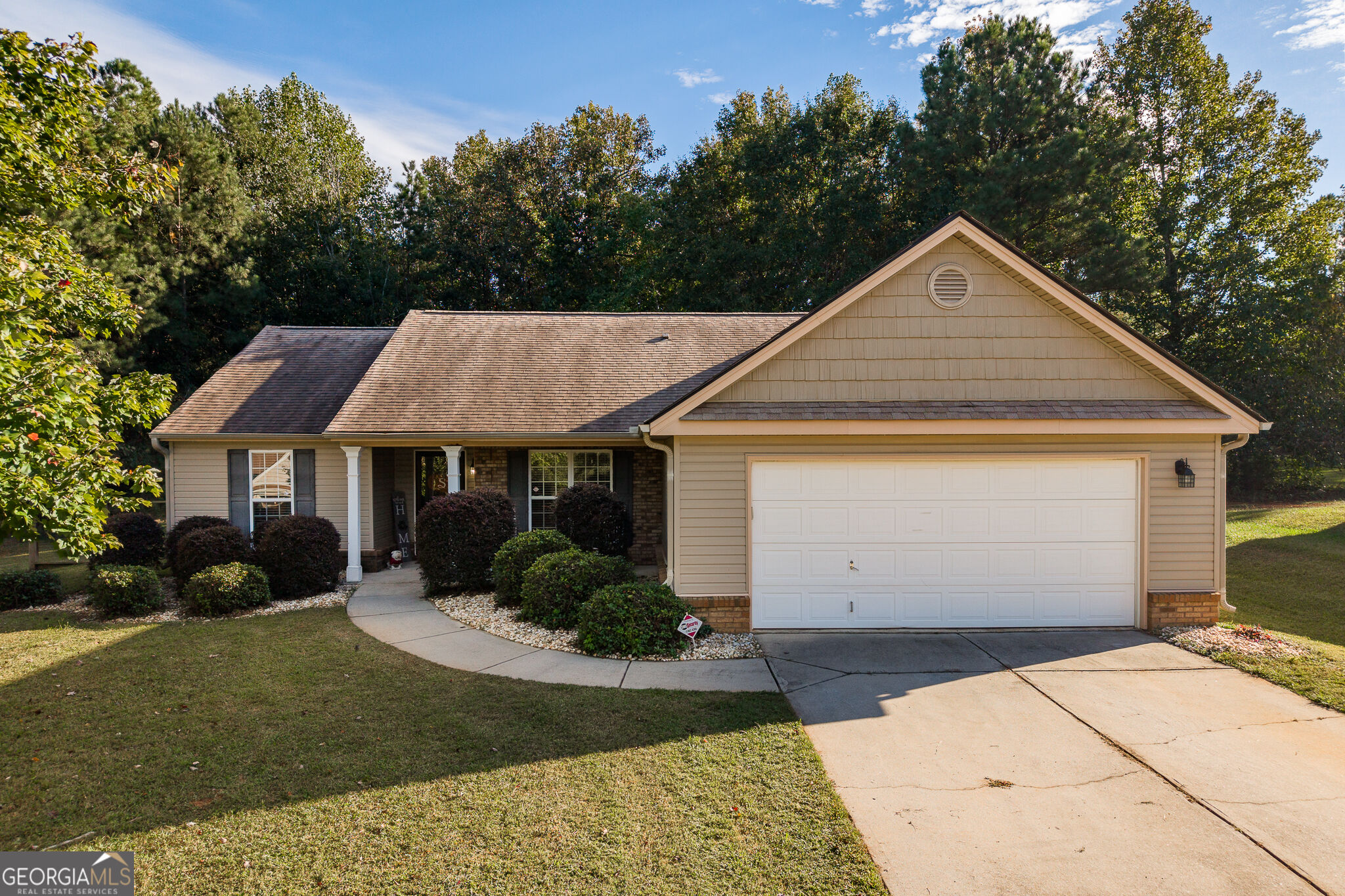 246 Bryant Drive Property Photo 1