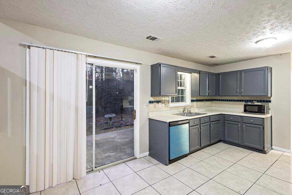 1250 Opal Circle Property Photo 8