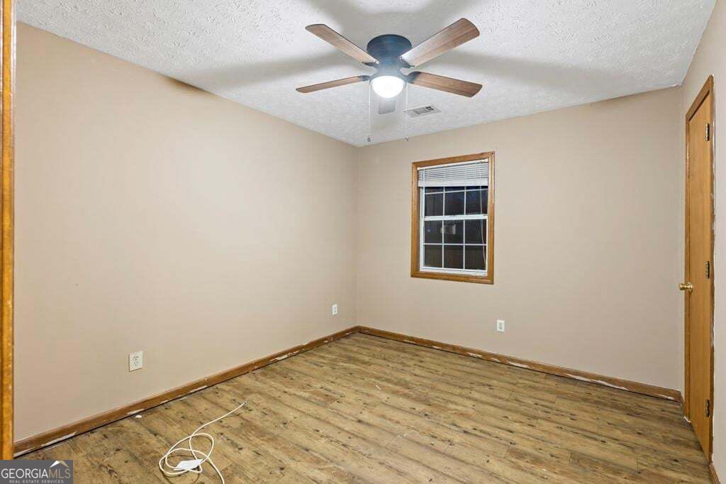 1250 Opal Circle Property Photo 13