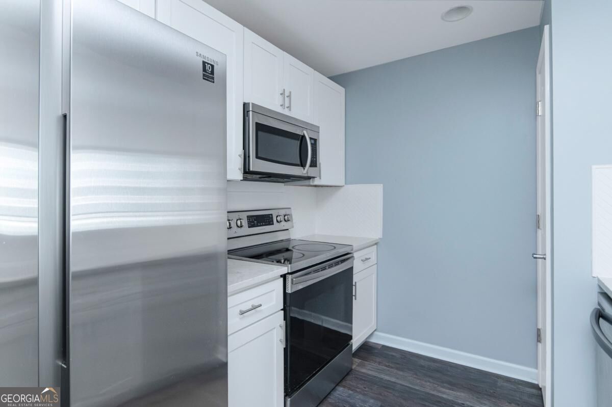 3040 Peachtree Road # 613 Property Photo 10