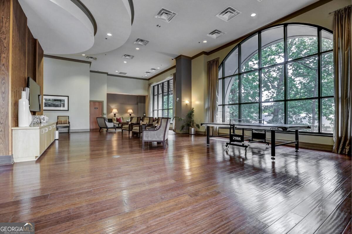3040 Peachtree Road # 613 Property Photo 25