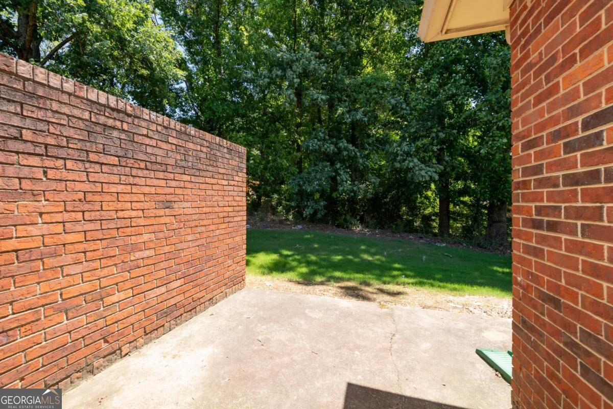 511 Downing Street Property Photo 18
