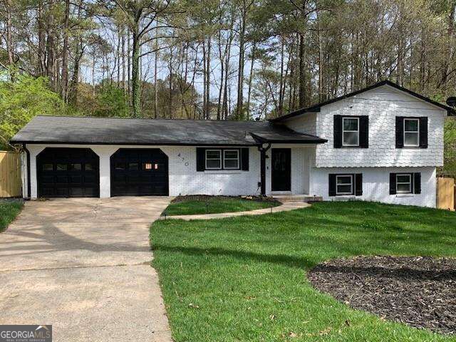 470 Karen Drive Property Photo 2