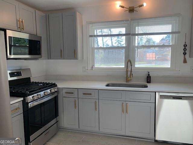 470 Karen Drive Property Photo 8
