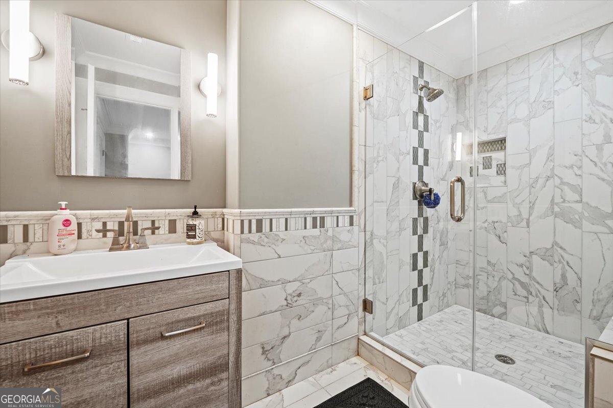 1020 Henry Terrace Property Photo 31