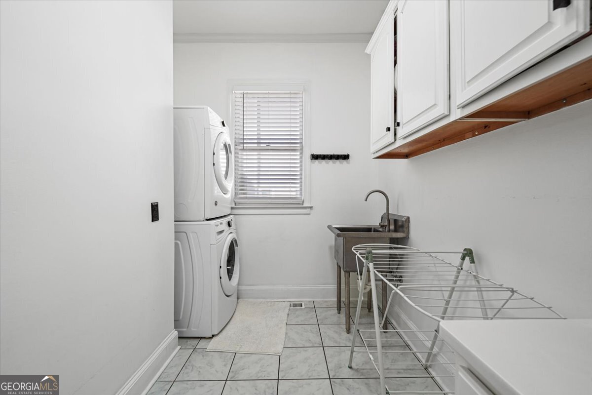 1020 Henry Terrace Property Photo 38