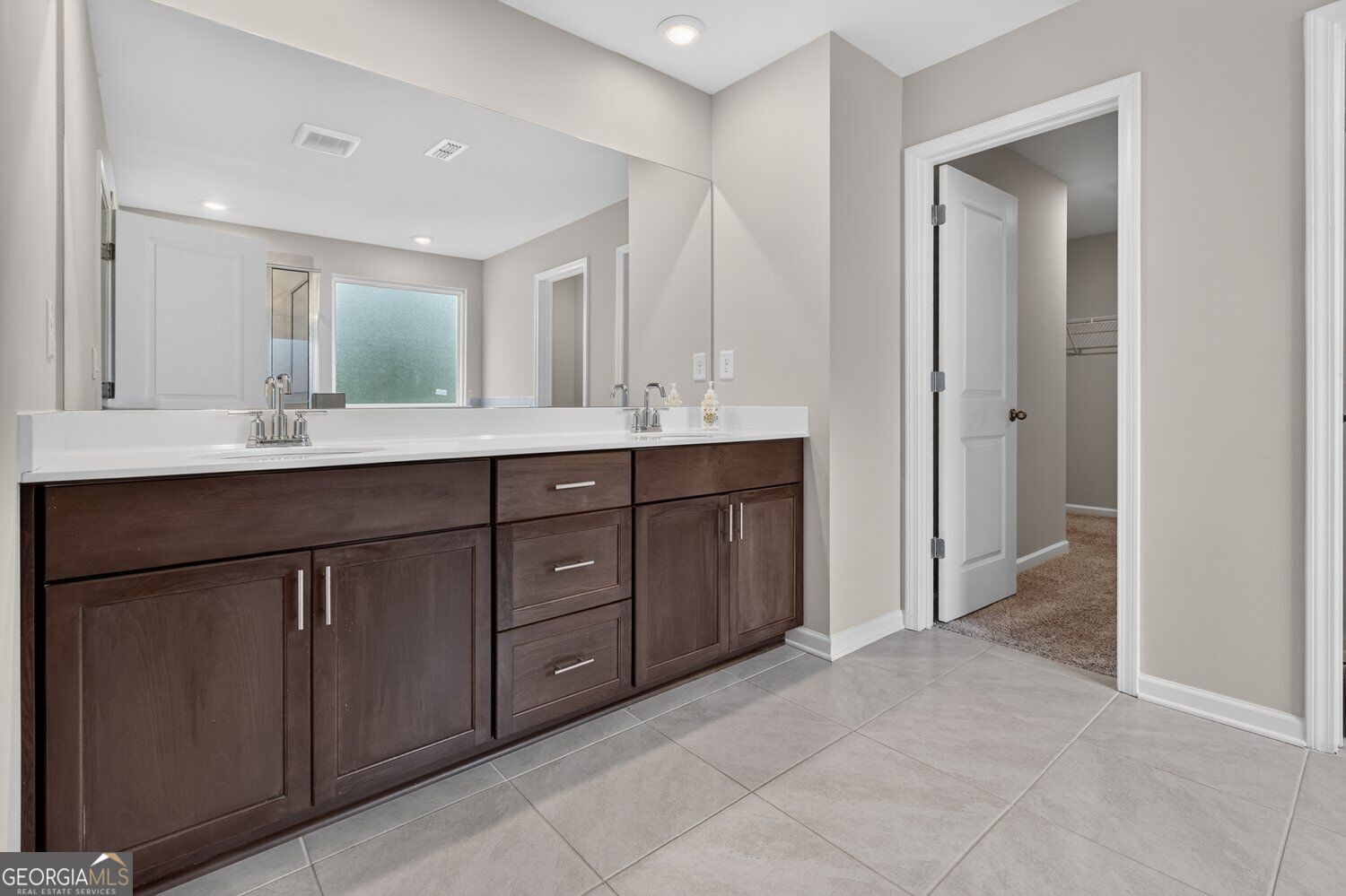 5911 Green Ash Court Property Photo 18