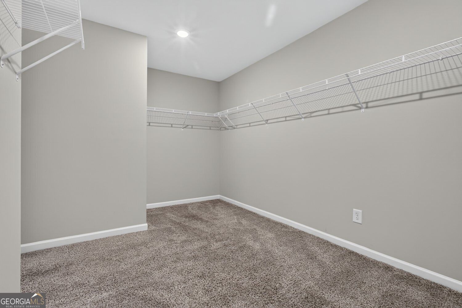 5911 Green Ash Court Property Photo 22