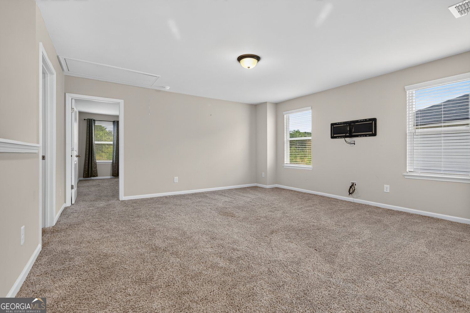 5911 Green Ash Court Property Photo 26