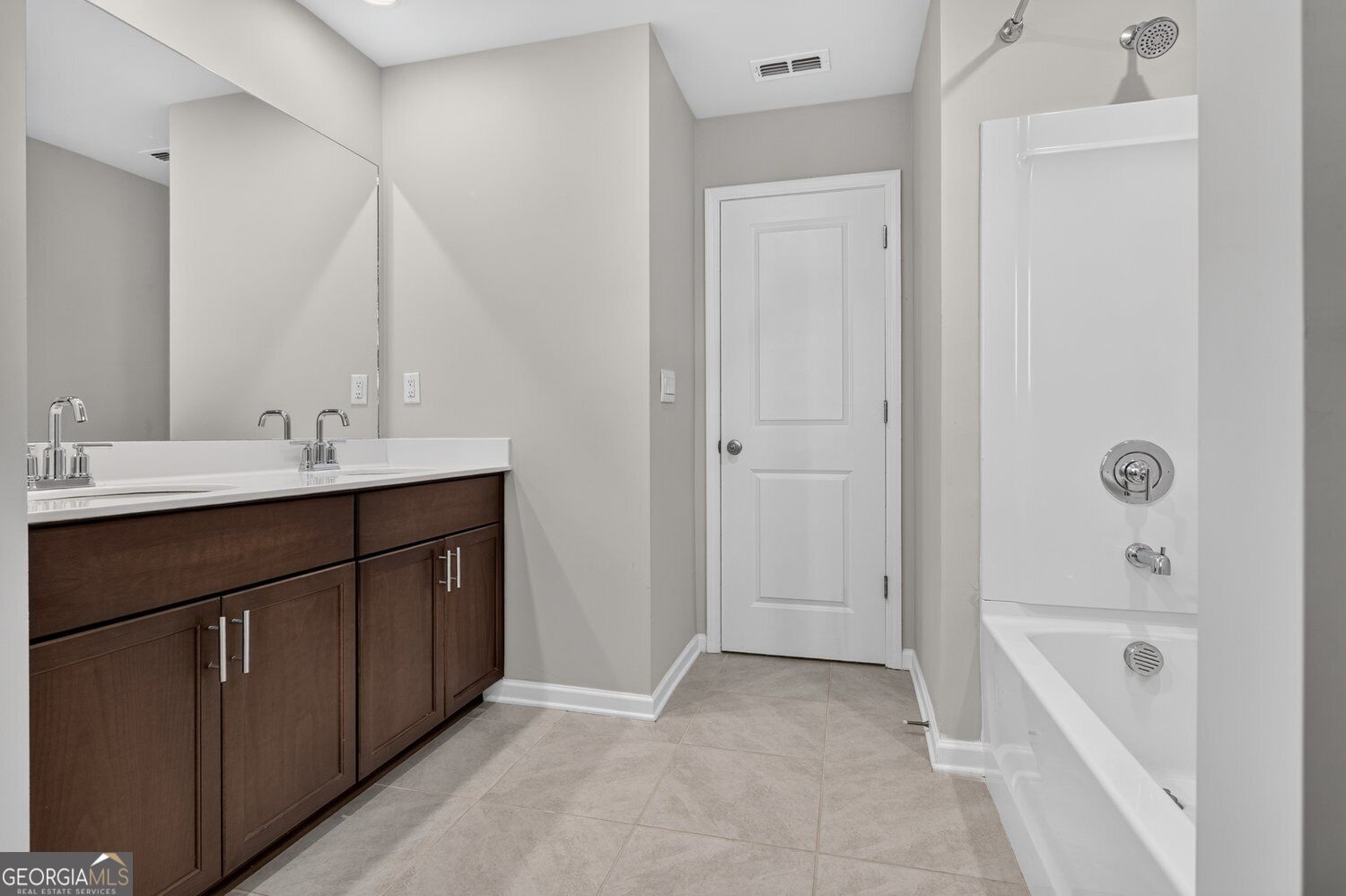 5911 Green Ash Court Property Photo 35