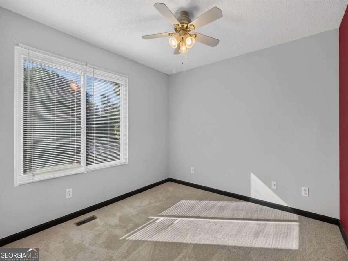 1038 Whispering Woods Drive Property Photo 32