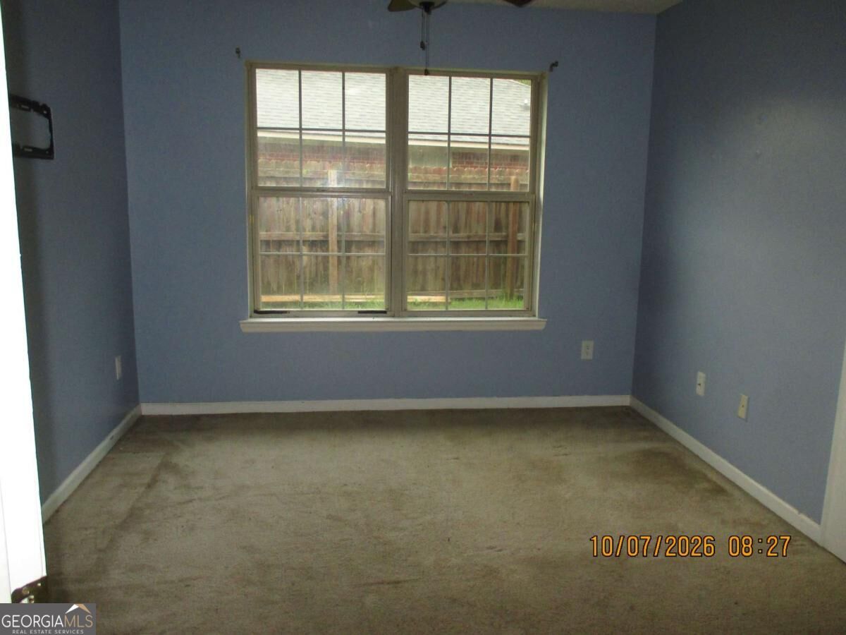 166 Gloucester Drive Property Photo 7