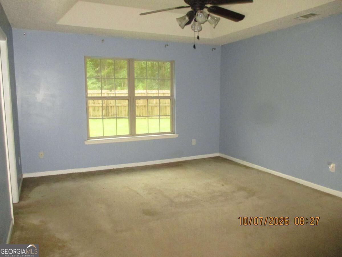 166 Gloucester Drive Property Photo 8