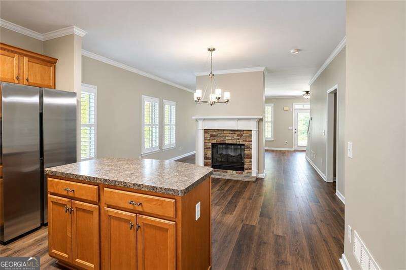 69 Haven Crest Court Property Photo 5