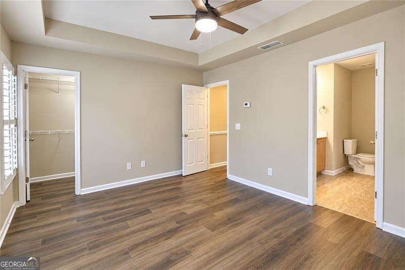 69 Haven Crest Court Property Photo 13