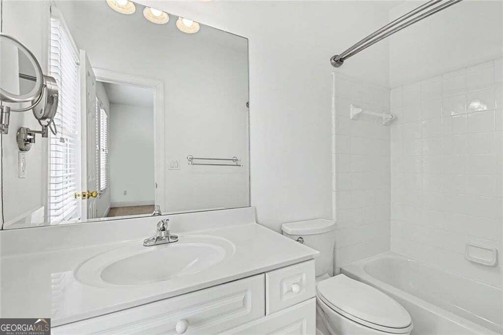 5861 Riverstone Circle Property Photo 31