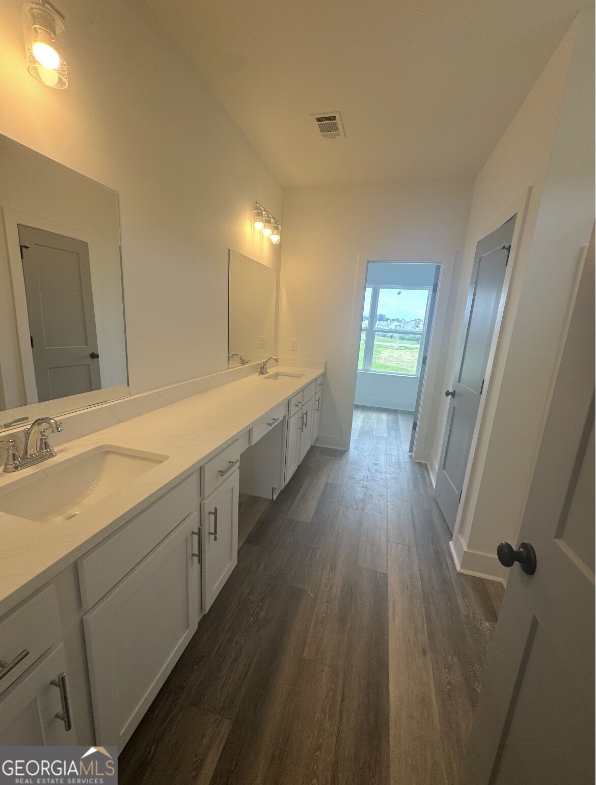 1344 Perkins Road Property Photo 9