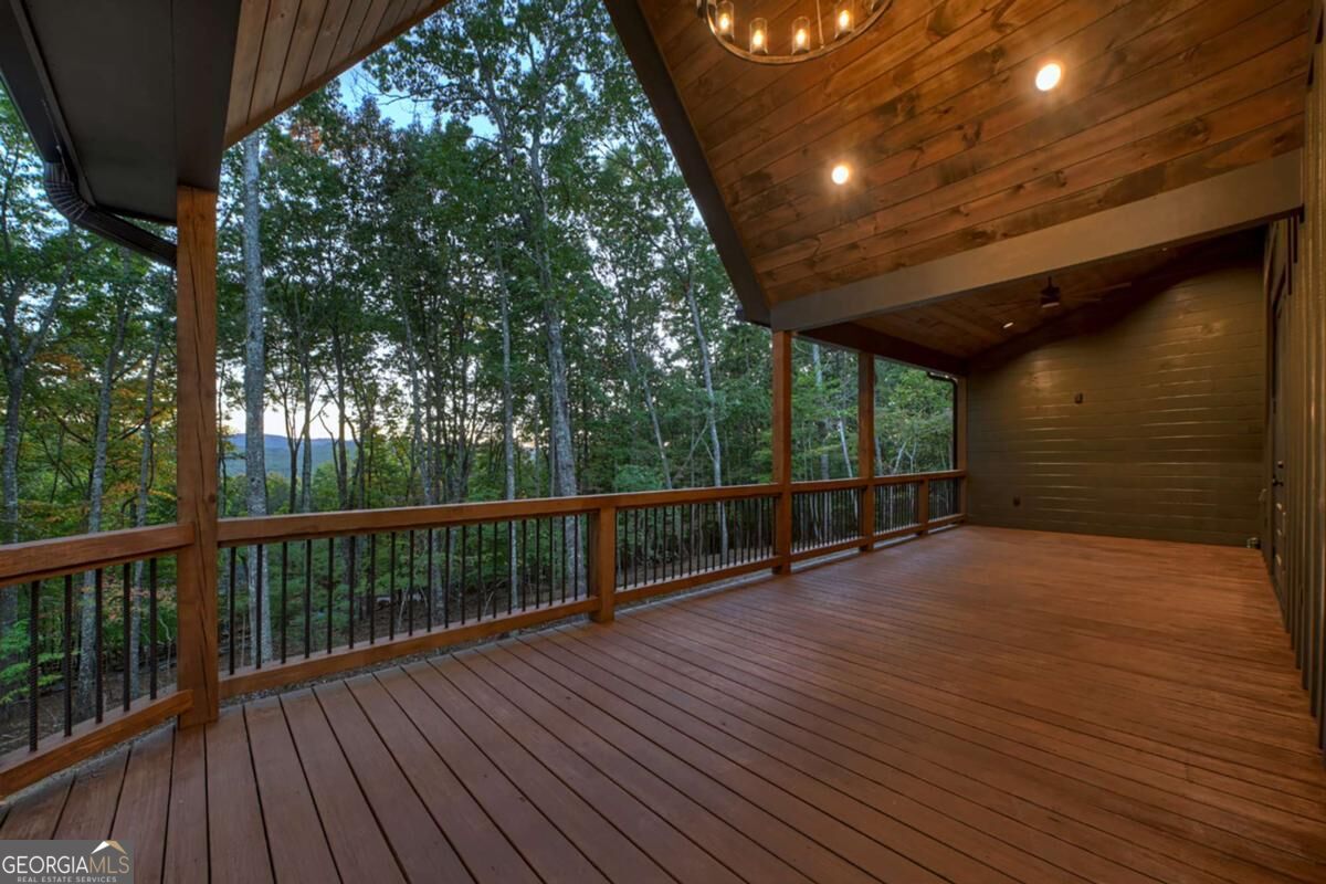 357 Spring Ridge Trail Property Photo 5