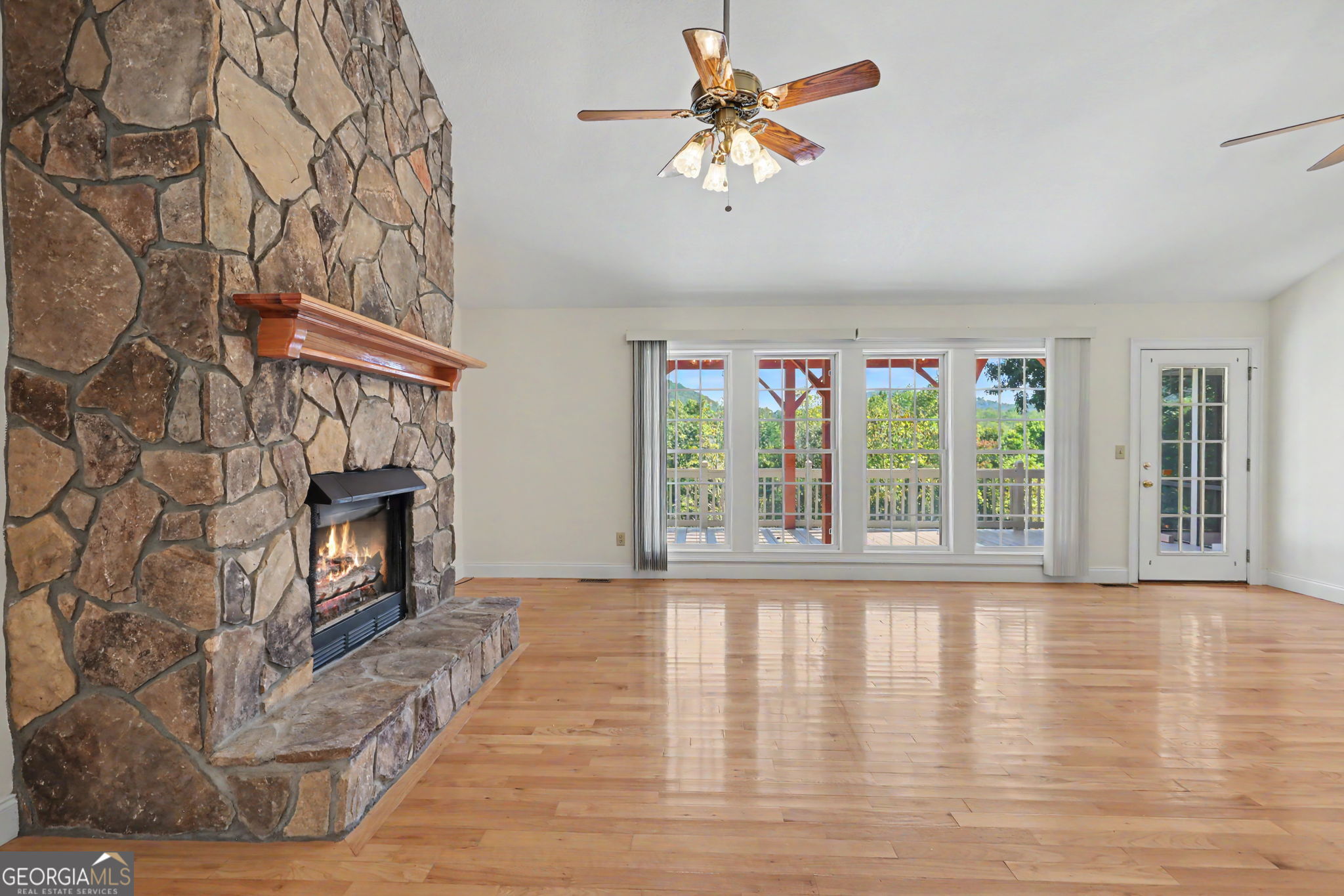 49 Vine Hill Lane Property Photo 8