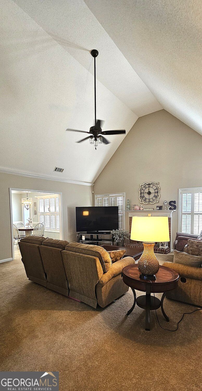 1016 Maria Drive Property Photo 6
