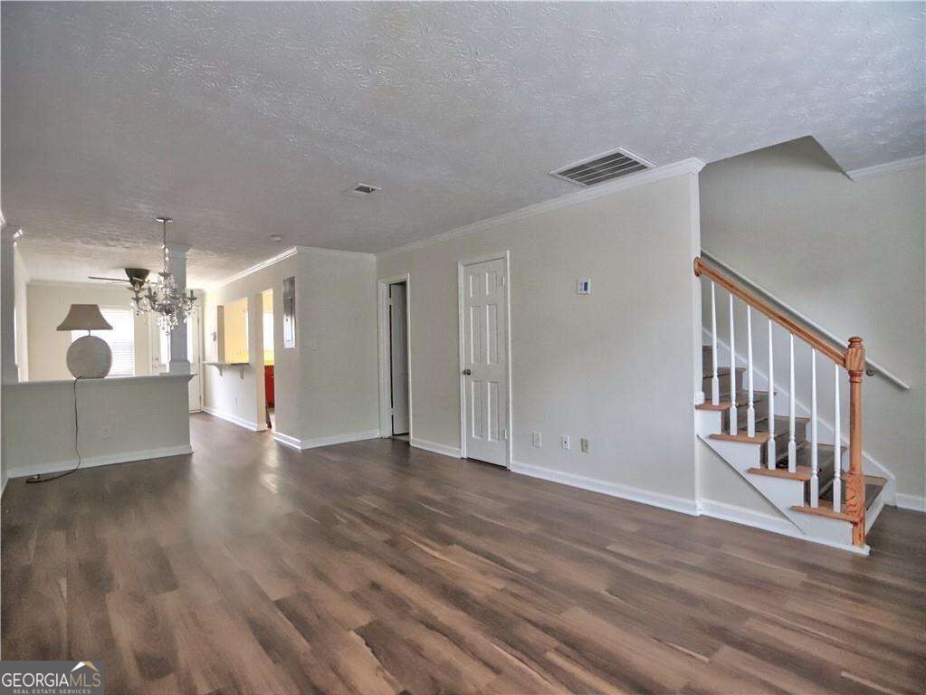 135 N River Drive # F Property Photo 4