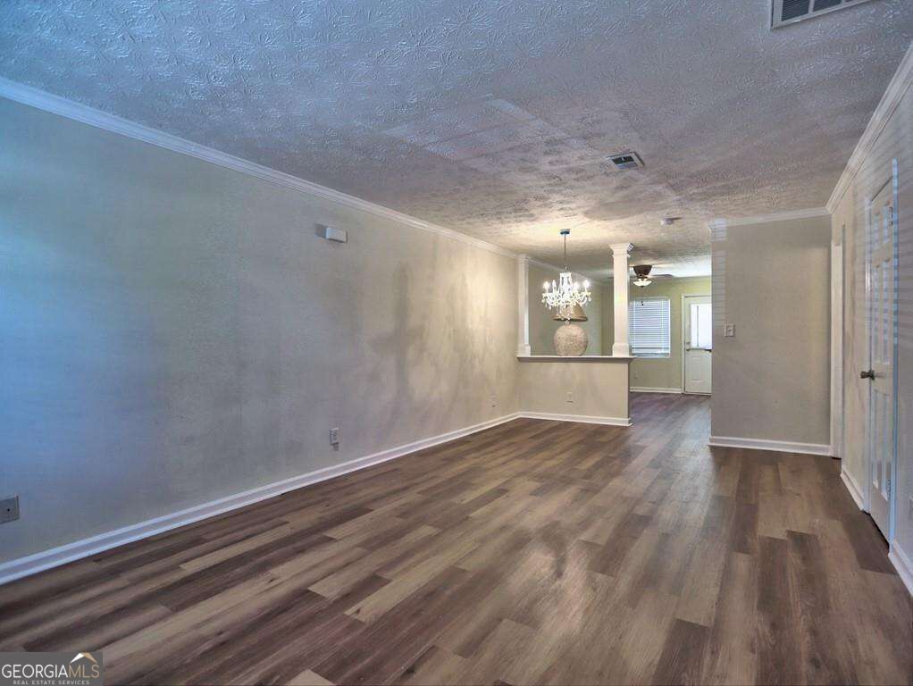 135 N River Drive # F Property Photo 5