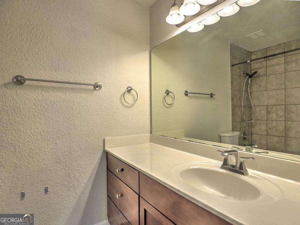 135 N River Drive # F Property Photo 20