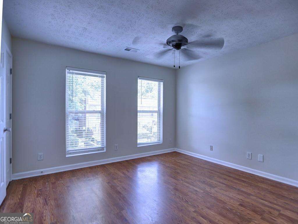 135 N River Drive # F Property Photo 21