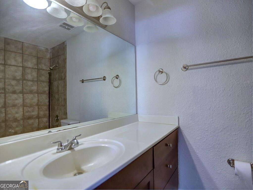 135 N River Drive # F Property Photo 22