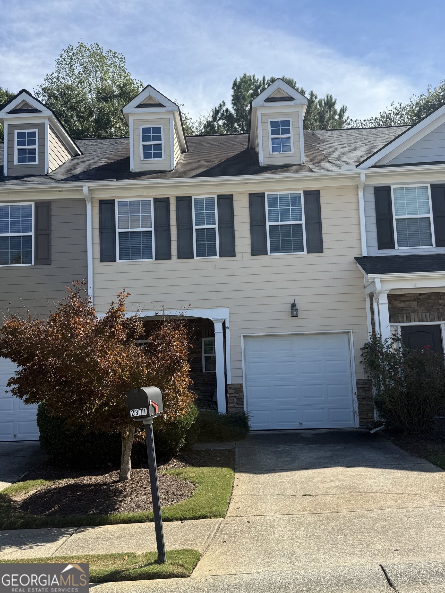 2371 Marbleridge Drive Property Photo 1