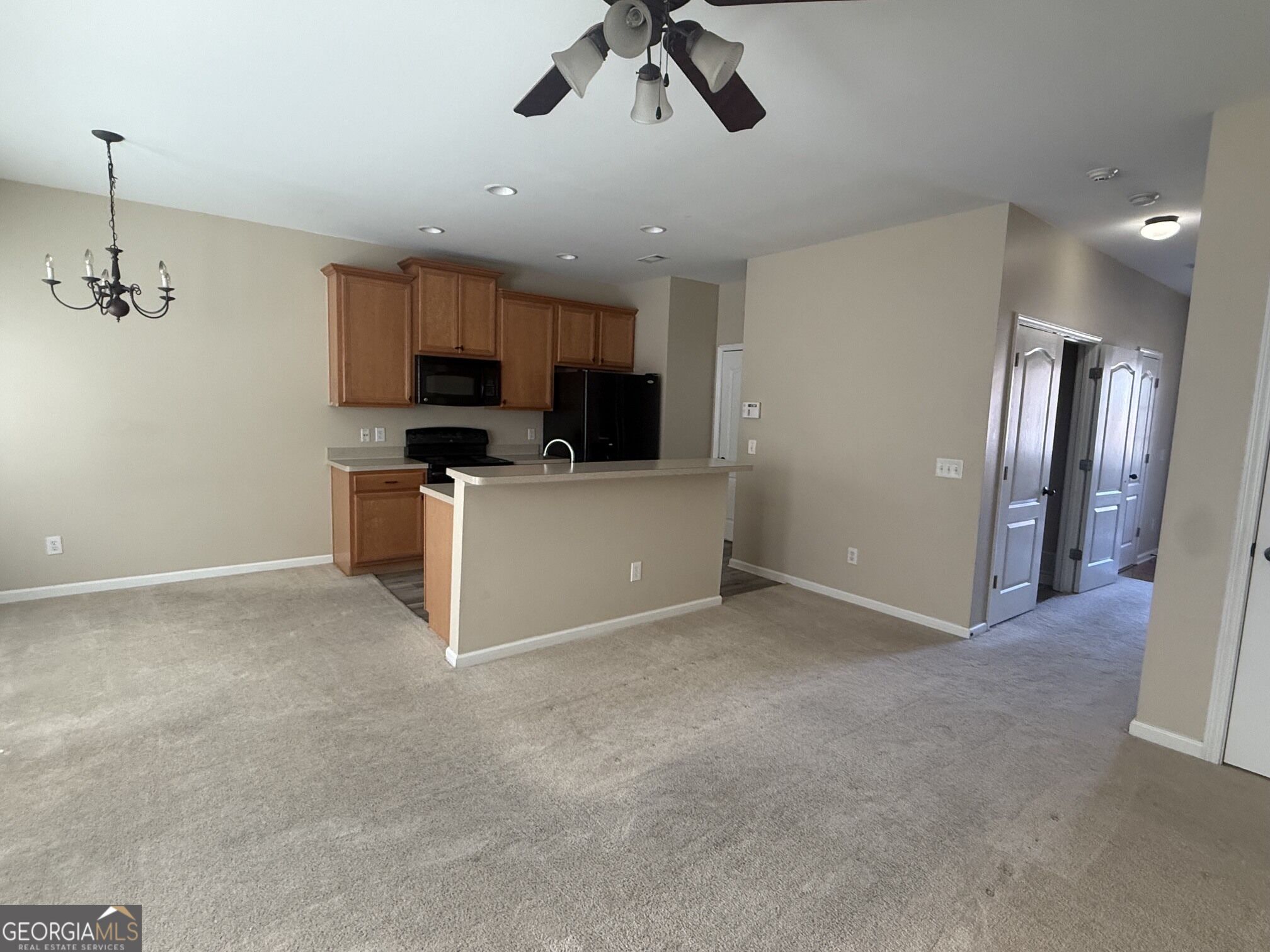 2371 Marbleridge Drive Property Photo 4