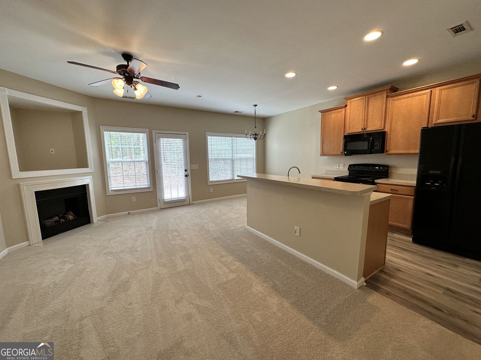 2371 Marbleridge Drive Property Photo 8