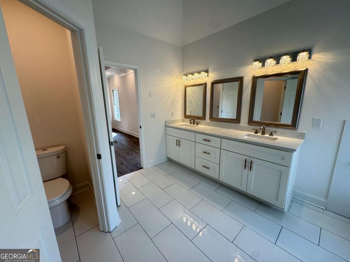 9240 Prestwick Club Drive Property Photo 14