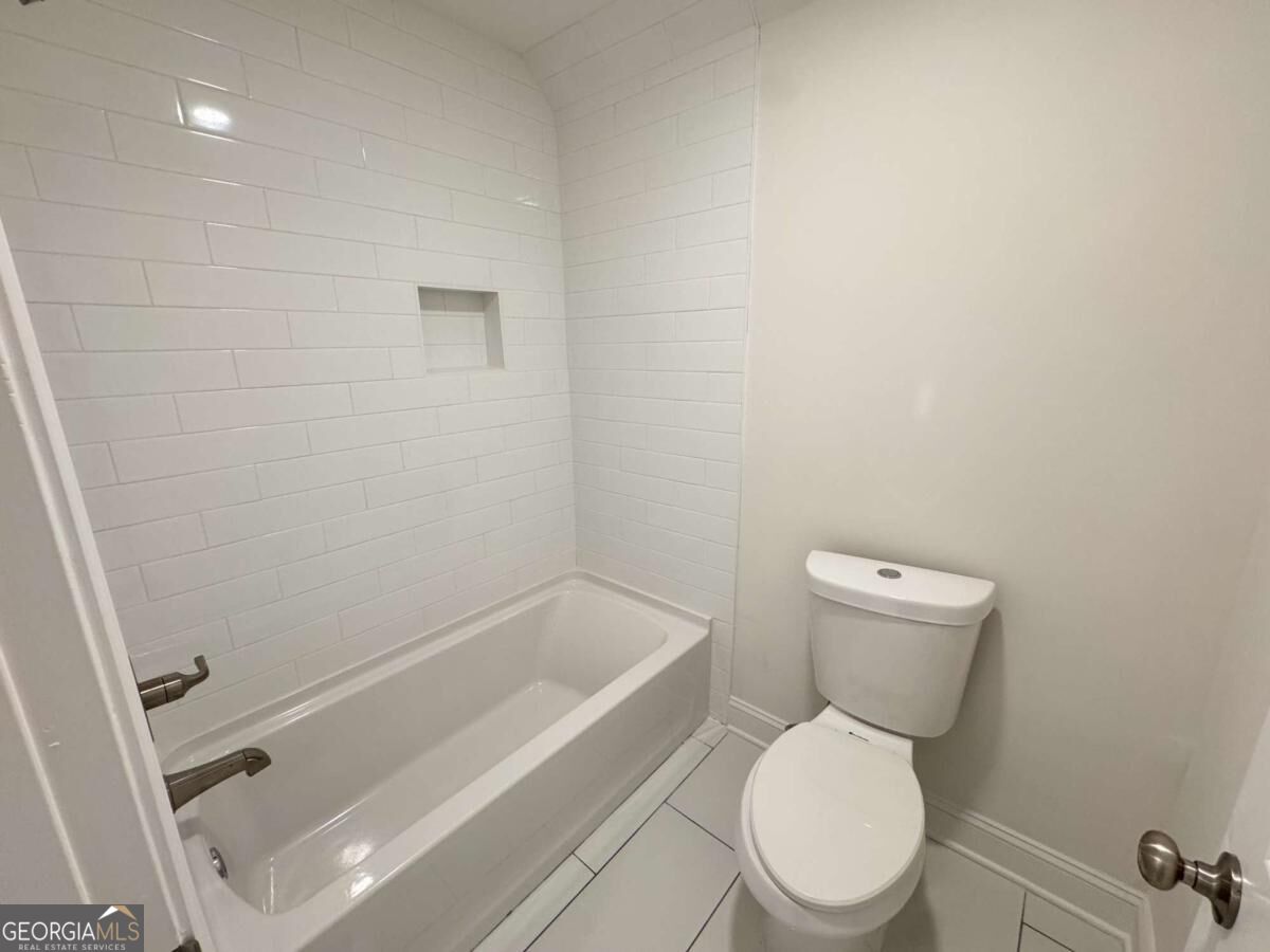 9240 Prestwick Club Drive Property Photo 17