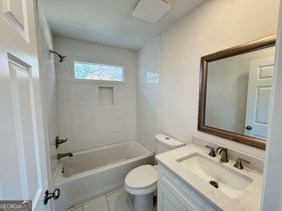 9240 Prestwick Club Drive Property Photo 19