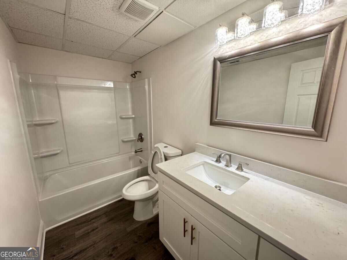 9240 Prestwick Club Drive Property Photo 24