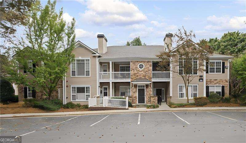 2400 Cumberland Parkway Se # 711 Property Photo 1