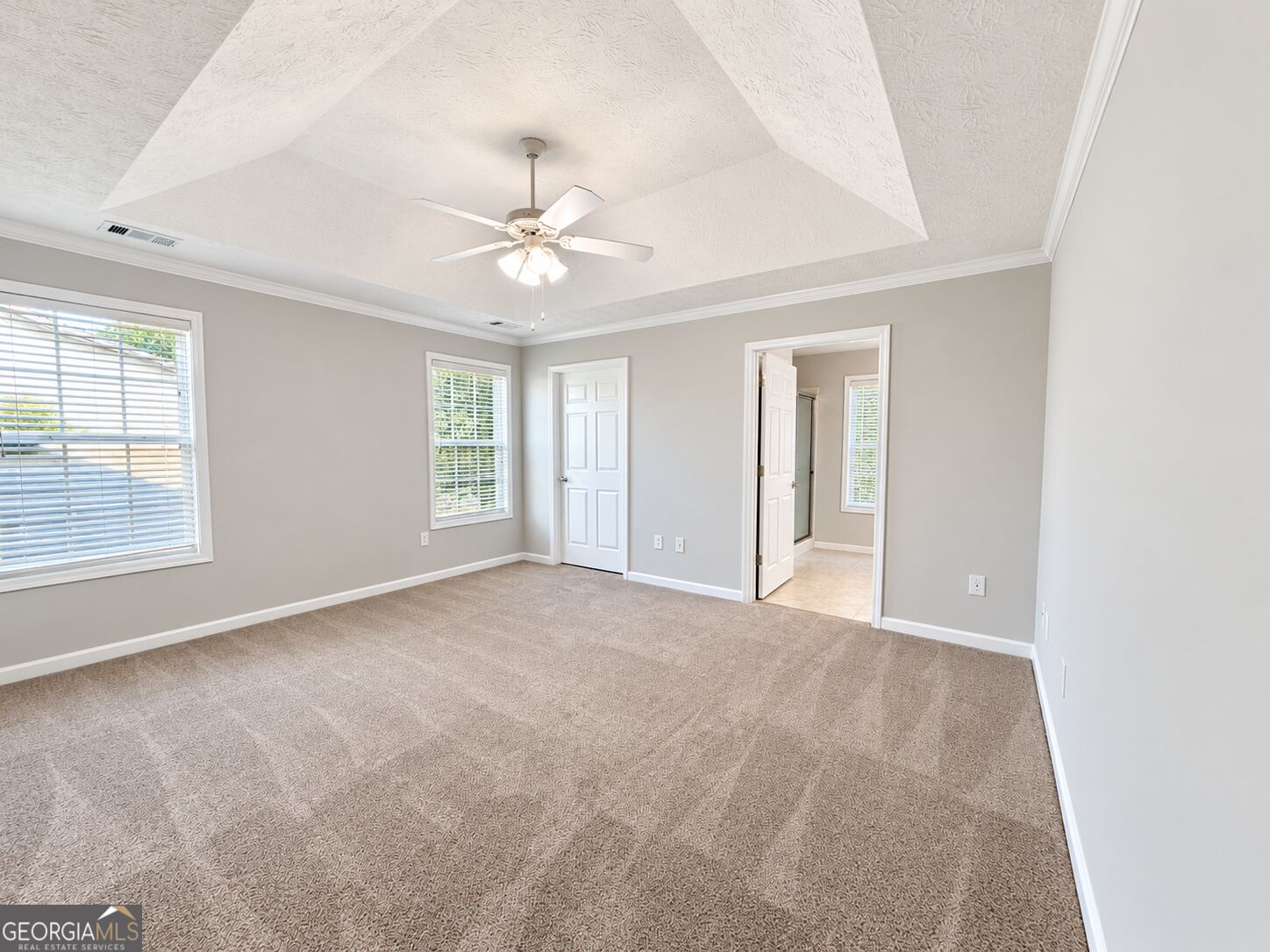 690 Majesty Crossing Property Photo 8