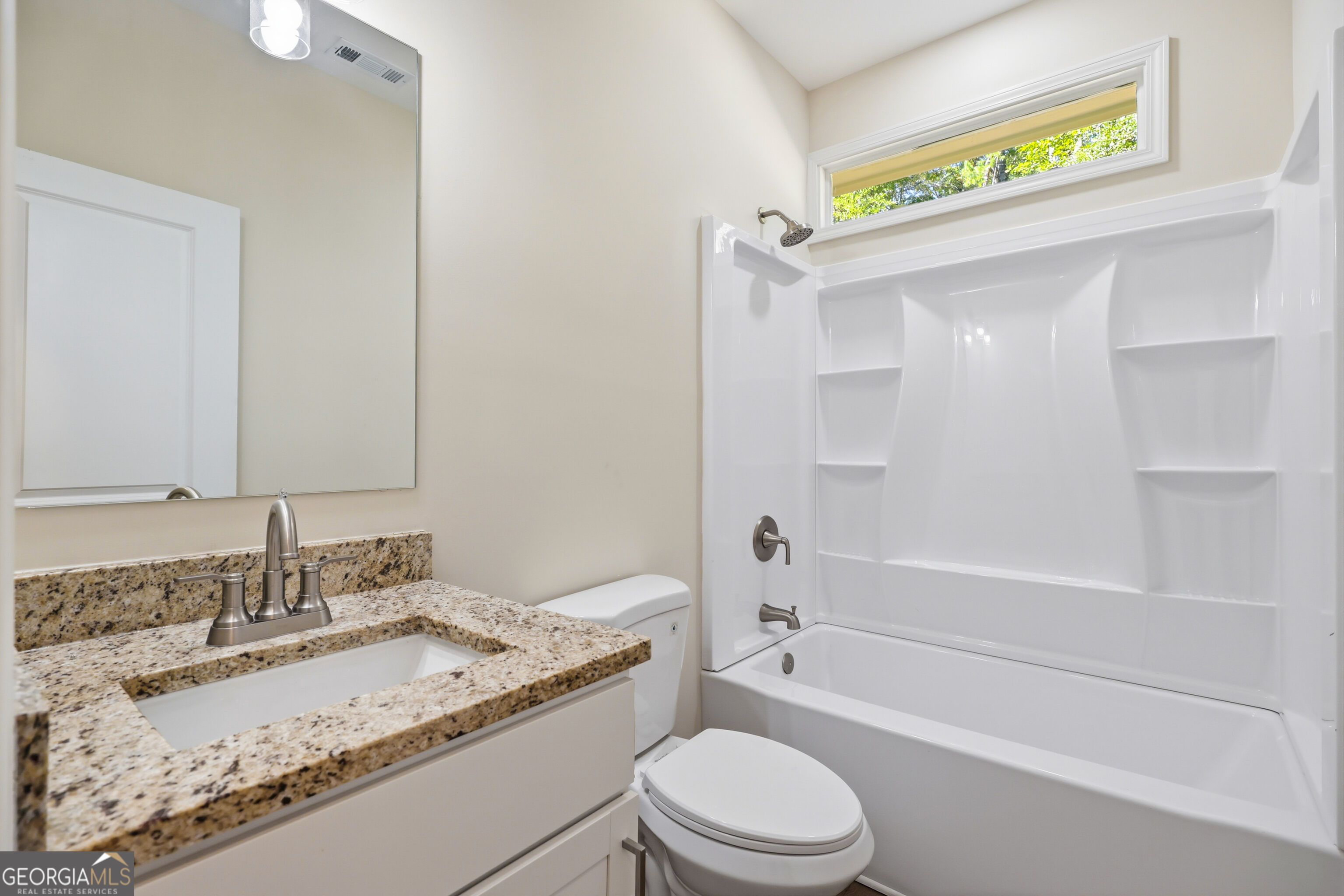 1041 Country Club Circle Property Photo 26