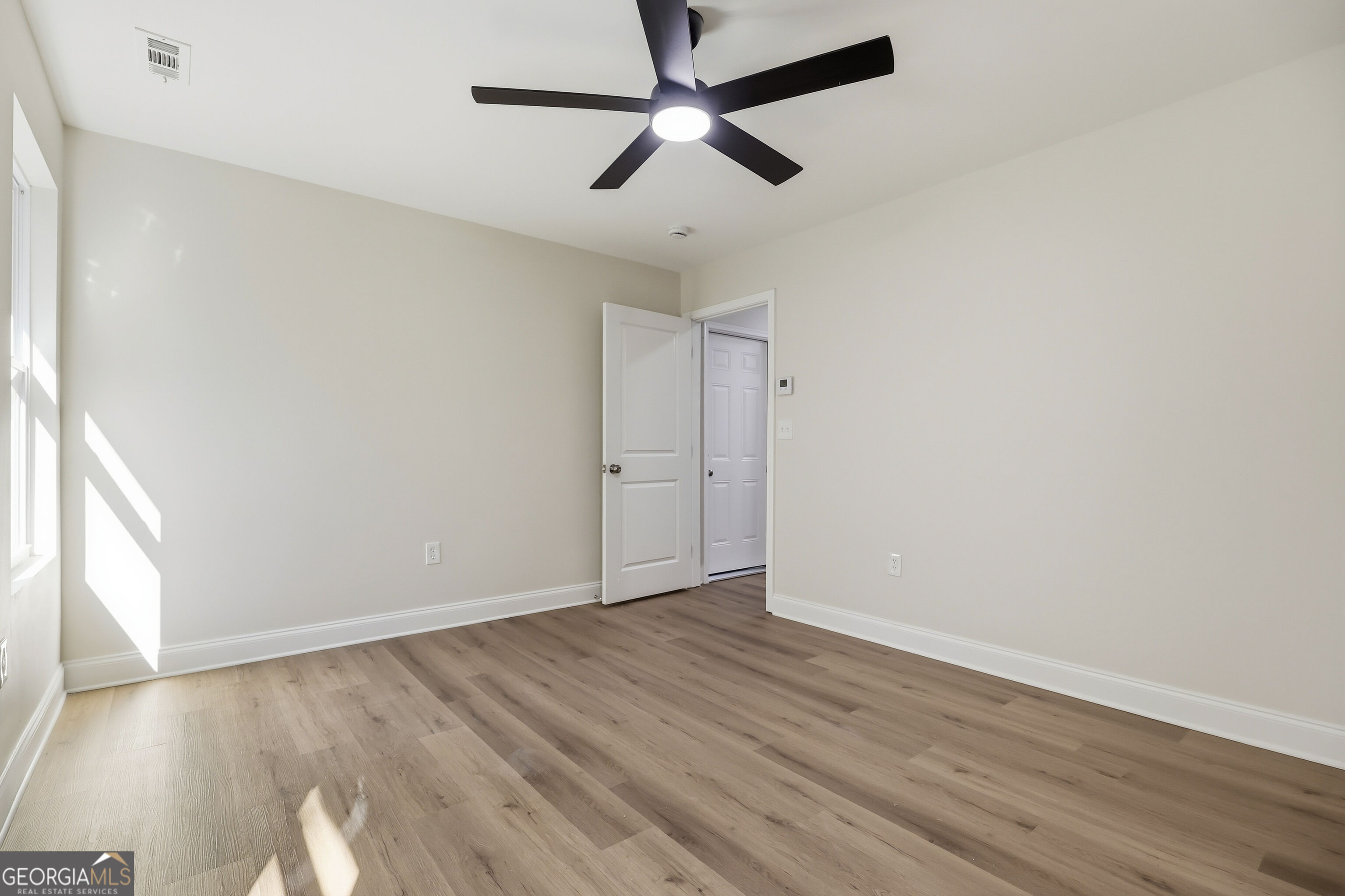 1041 Country Club Circle Property Photo 39
